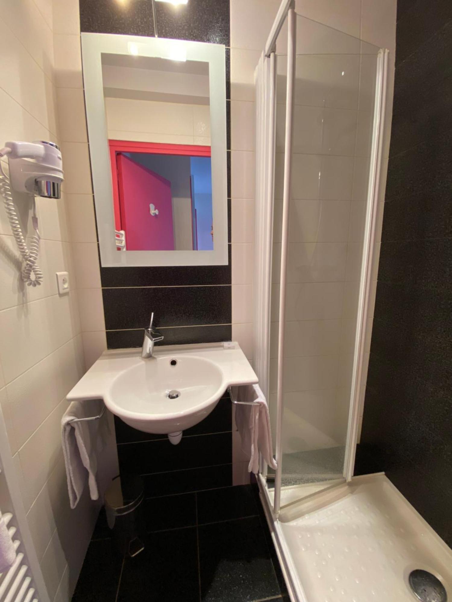 Le Regis Apartment Laguiole Bagian luar foto