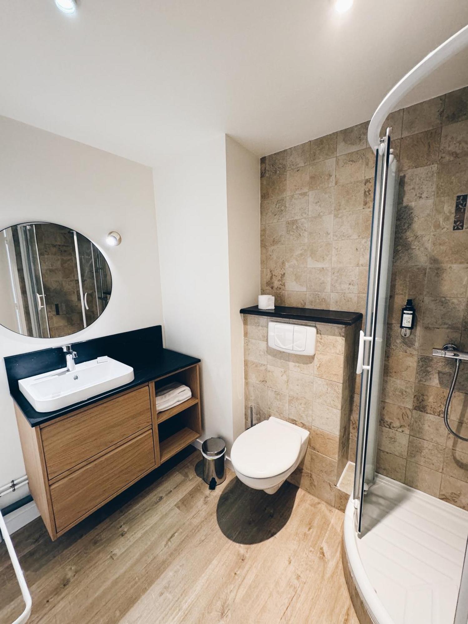 Le Regis Apartment Laguiole Bagian luar foto