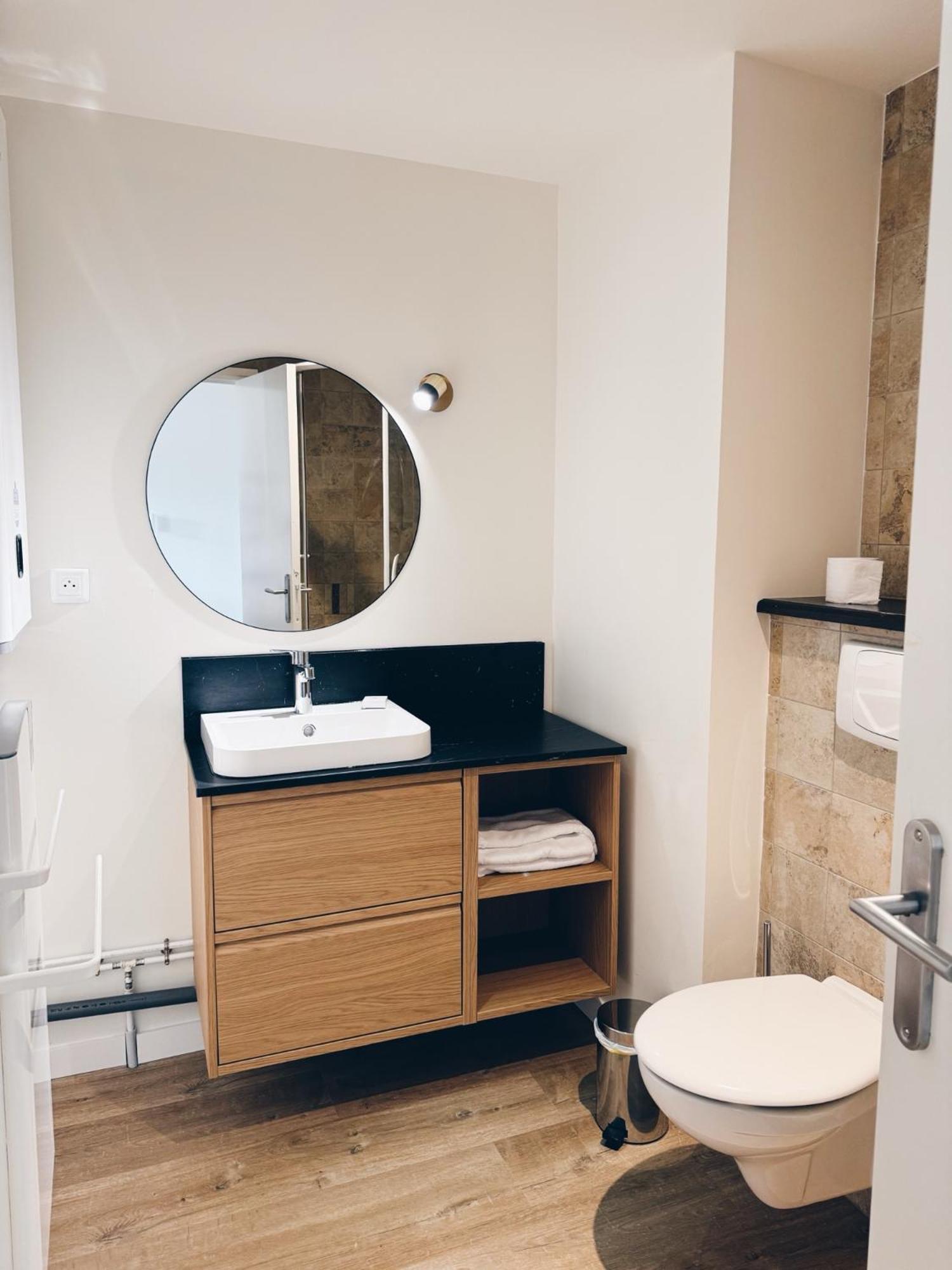 Le Regis Apartment Laguiole Bagian luar foto