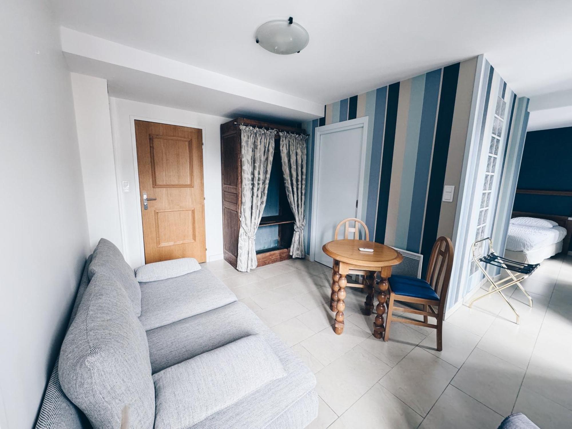 Le Regis Apartment Laguiole Bagian luar foto